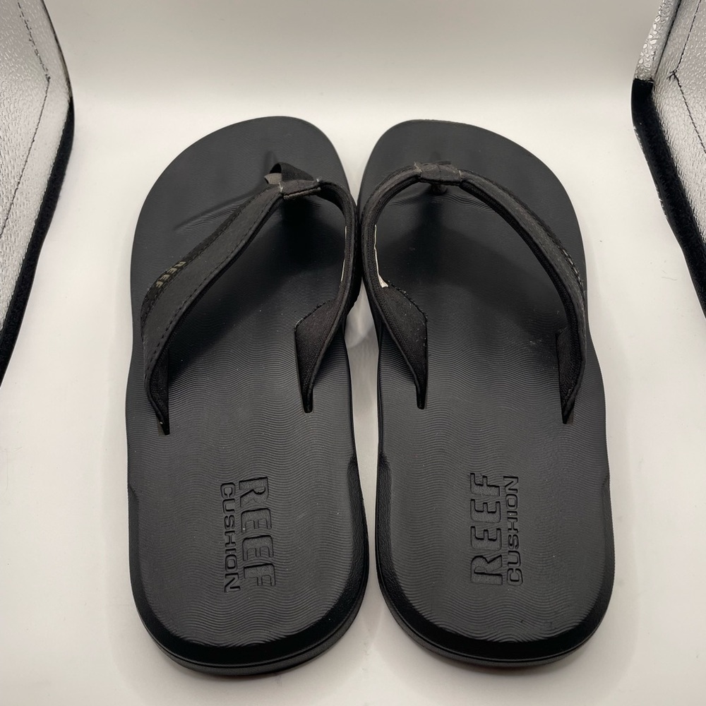 Reef Cushion Men's Black Sandals size 7 - Picture 8 of 10